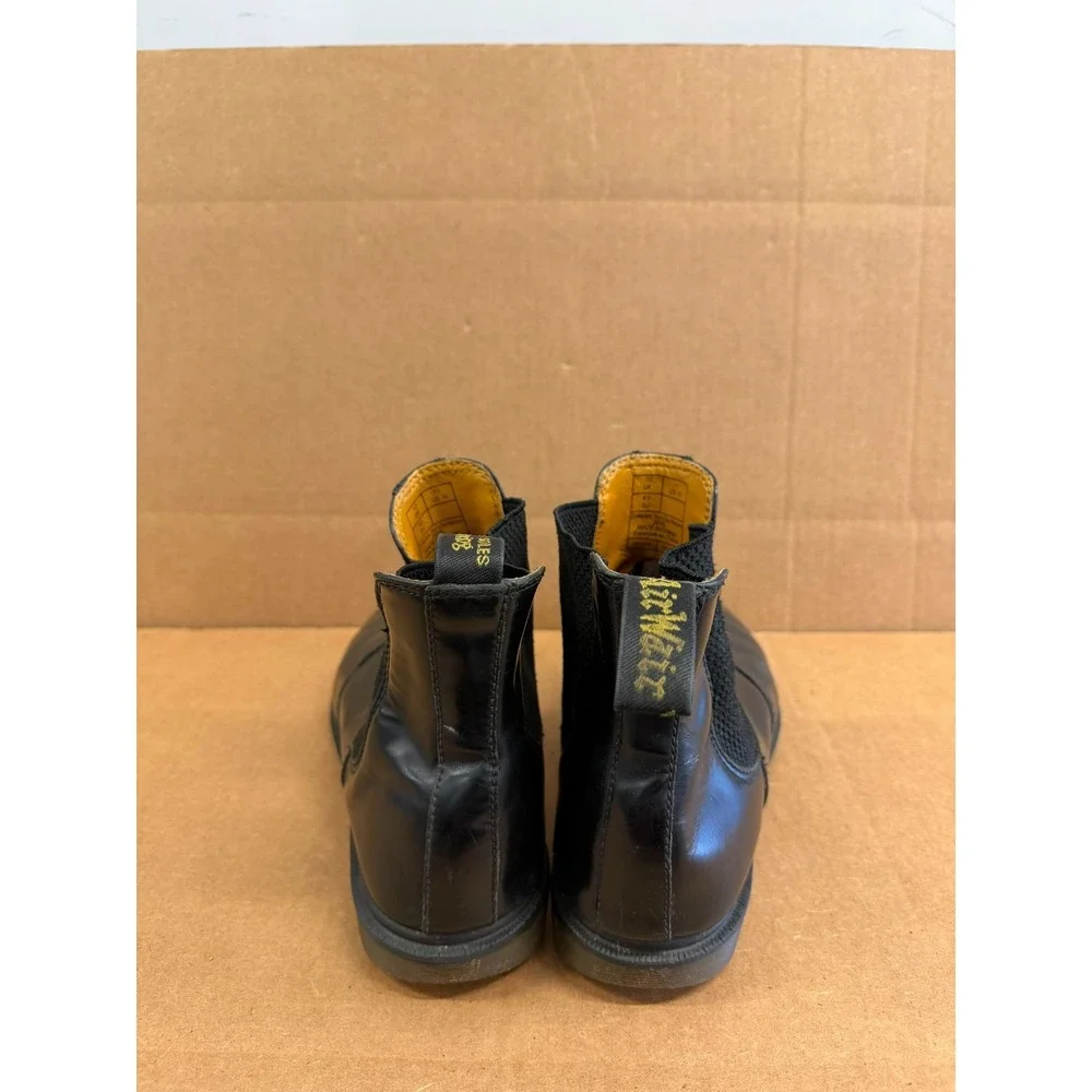 Dr. Martens 2976 Smooth Leather Pull On Chelsea Boots Black Mens Size 11 US